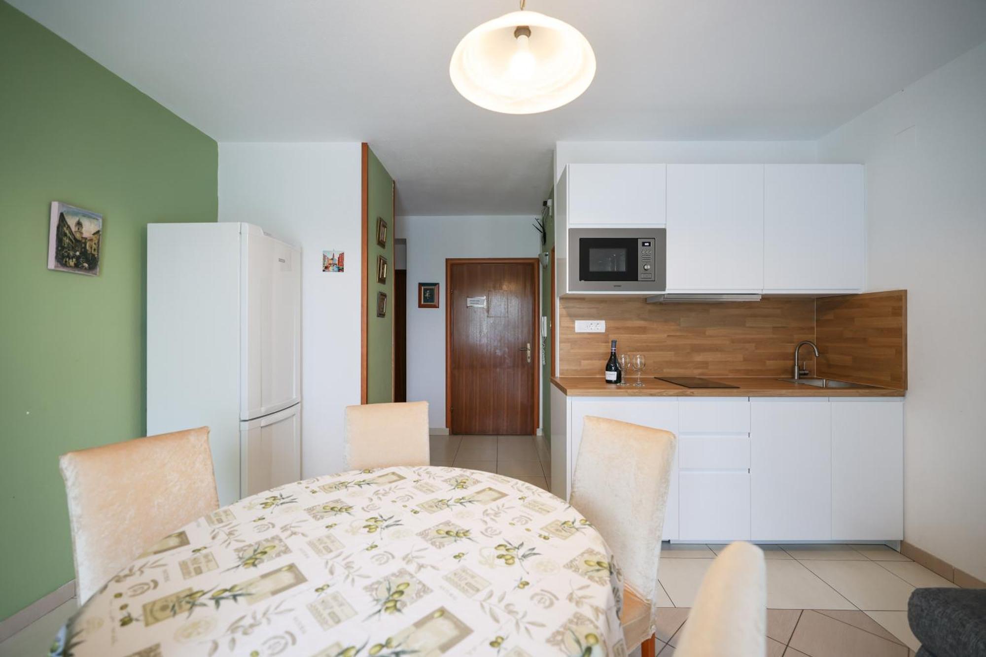 Appartamento Olive Maris Petrcane Esterno foto